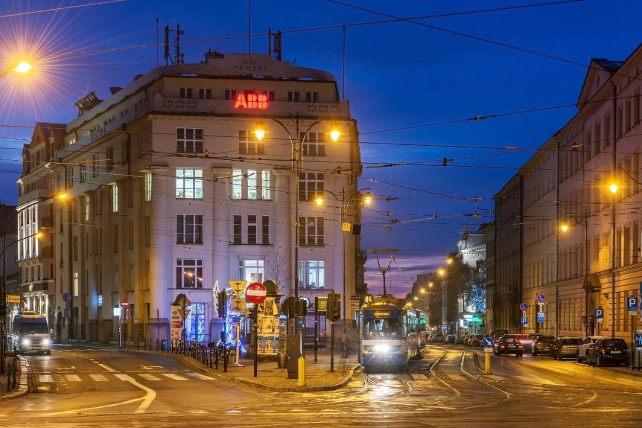 4Wings Apartments Краков Экстерьер фото